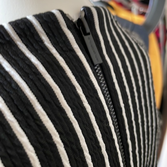 Karl Lagerfeld Striped Blouse, size 2X - Picture 6 of 6